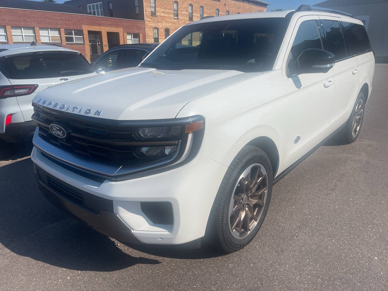2027 Ford Expedition King Ranch