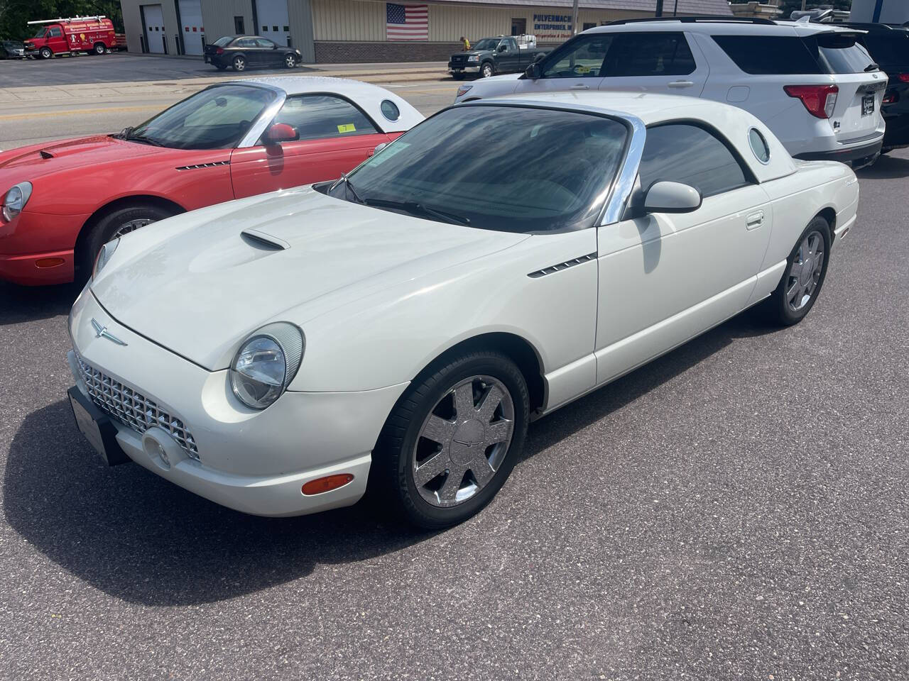 2002 Ford Thunderbird Deluxe