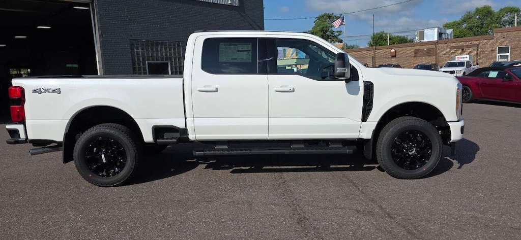 New 2026 Ford F-250 Super Duty Lariat 4x4 4dr Crew Cab 6.8 ft. SB Pickup Pickup Truck
