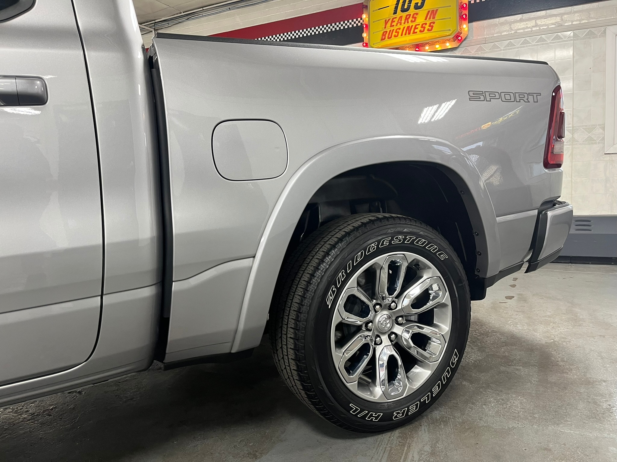 2022 RAM Ram 1500 Pickup Laramie - Photo 6