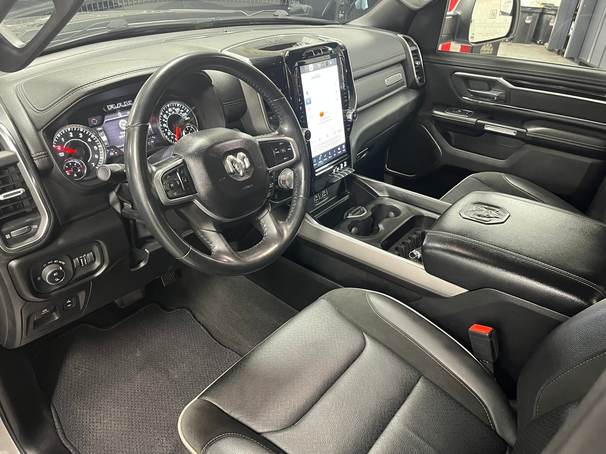 2022 RAM Ram 1500 Pickup Laramie - Photo 13