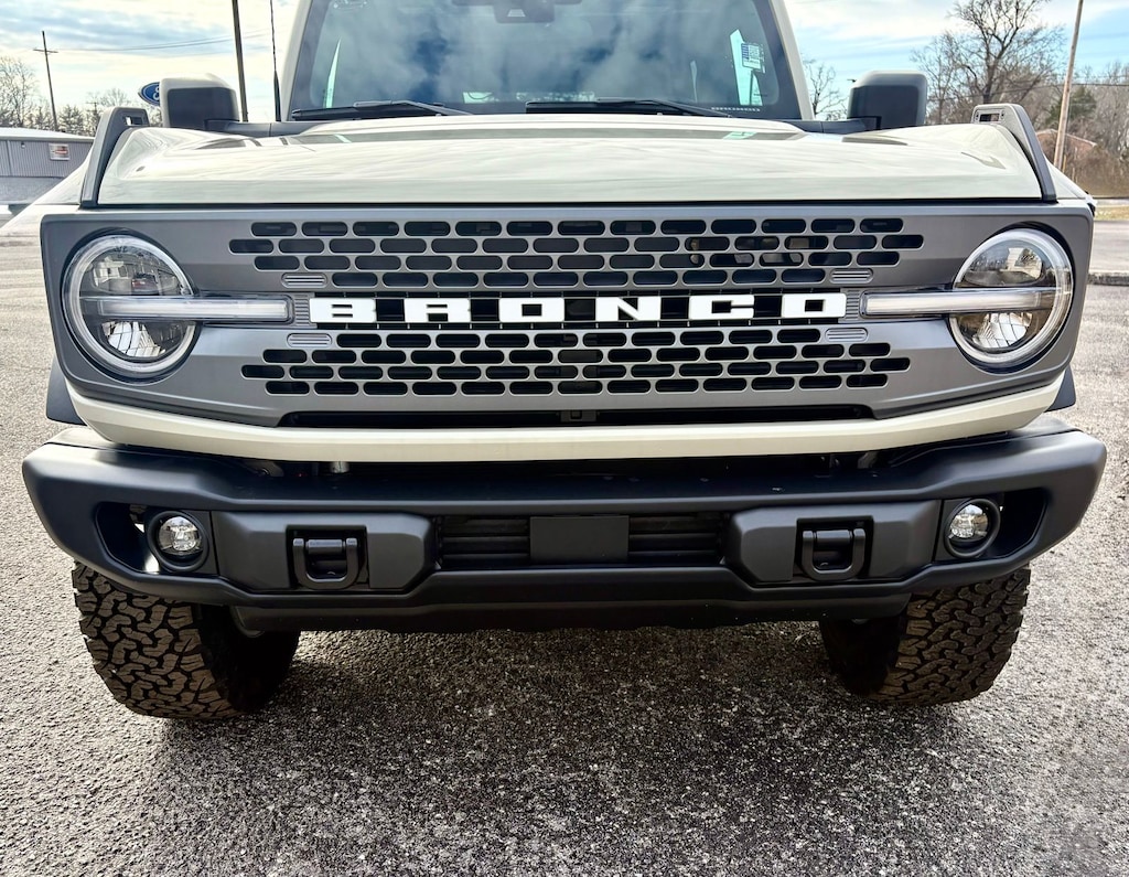 New 2025 Ford Bronco Badlands SUV