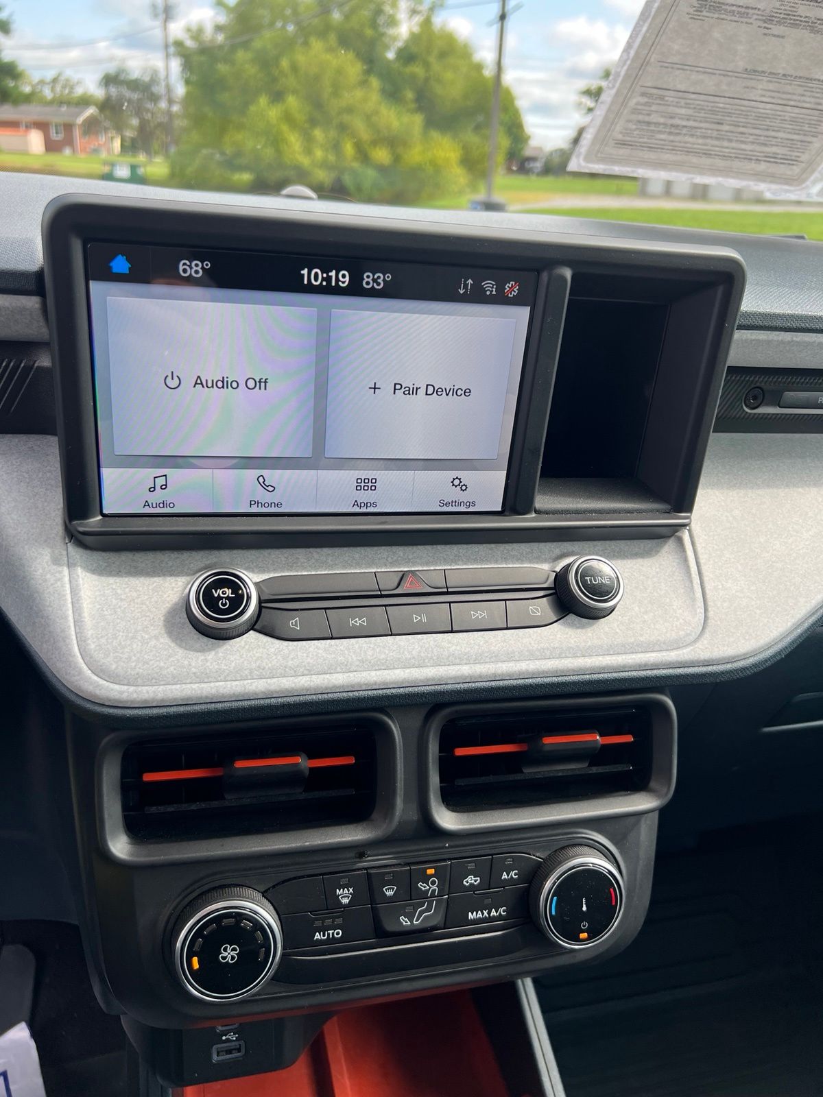 2023 Ford Maverick XLT - Photo 17