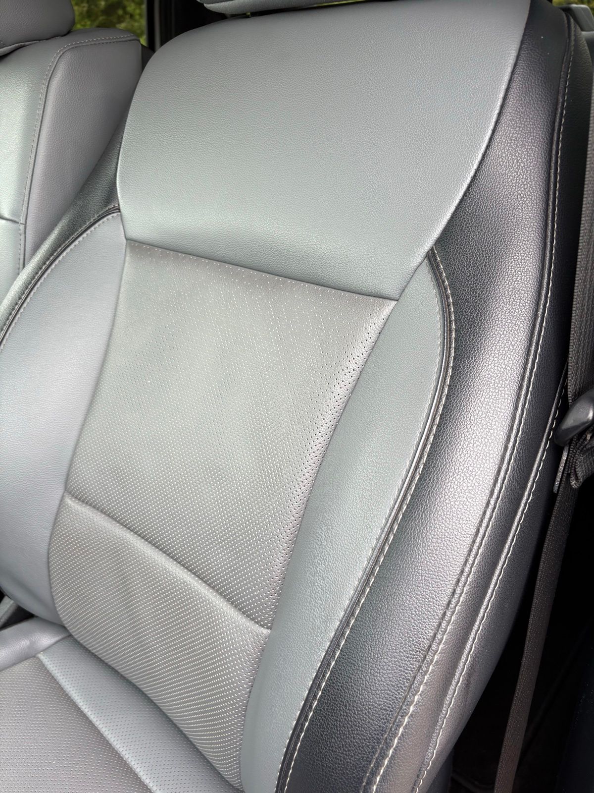 2022 Ford F-150 Lariat - Photo 18