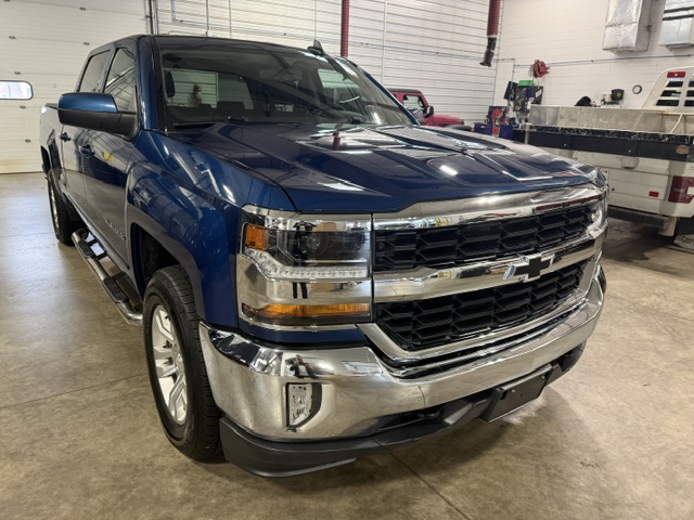 Used 2017 Chevrolet Silverado 1500 LT Crew Cab 4x4 PICKUP