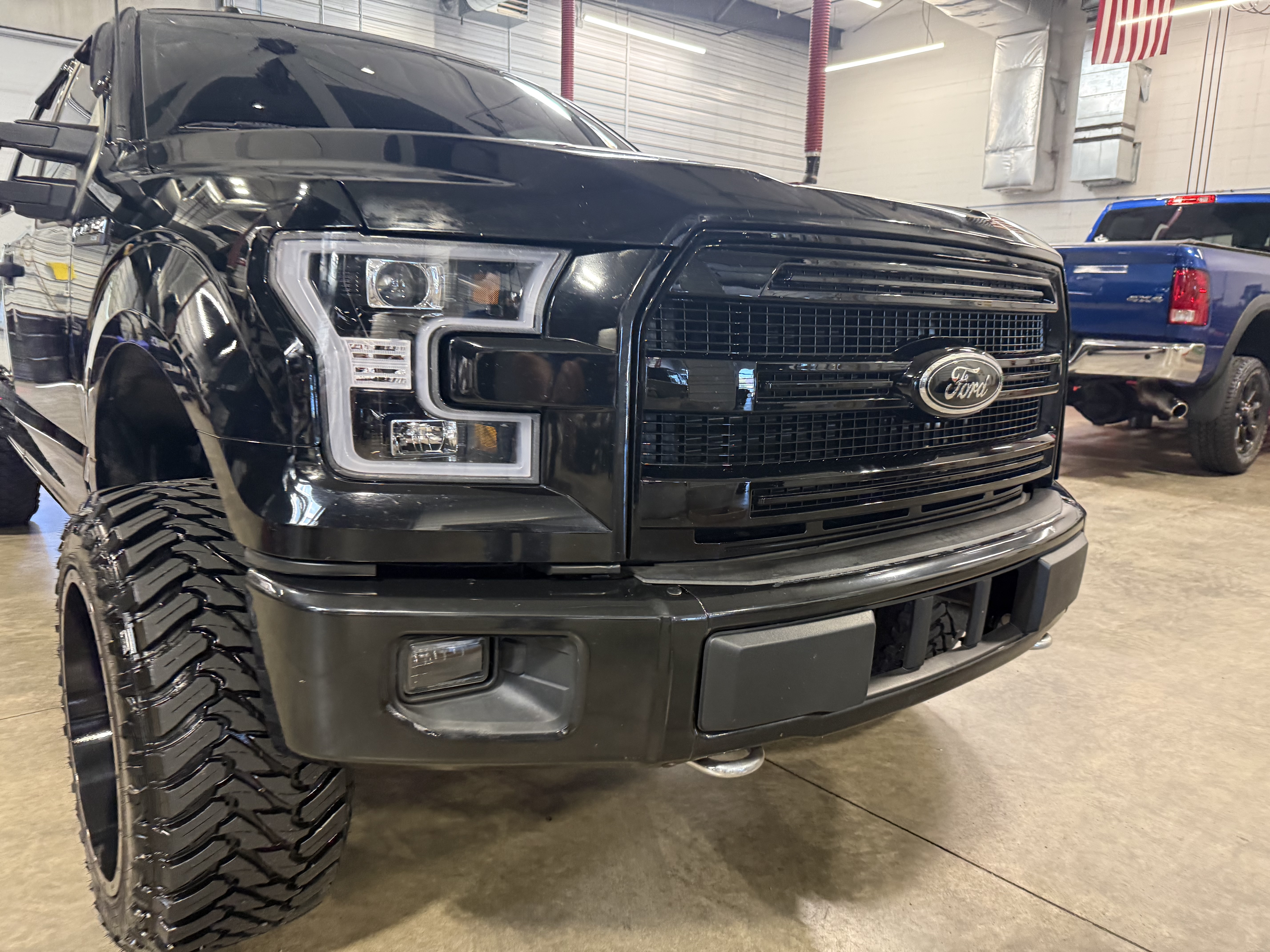 Used 2017 Ford F-150 XLT Crew Cab 4x4 PICKUP