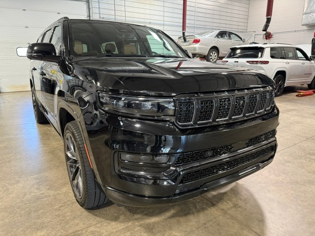 2025 Jeep Grand Wagoneer L