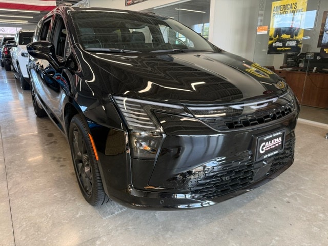 2027 Chrysler Pacifica Limited