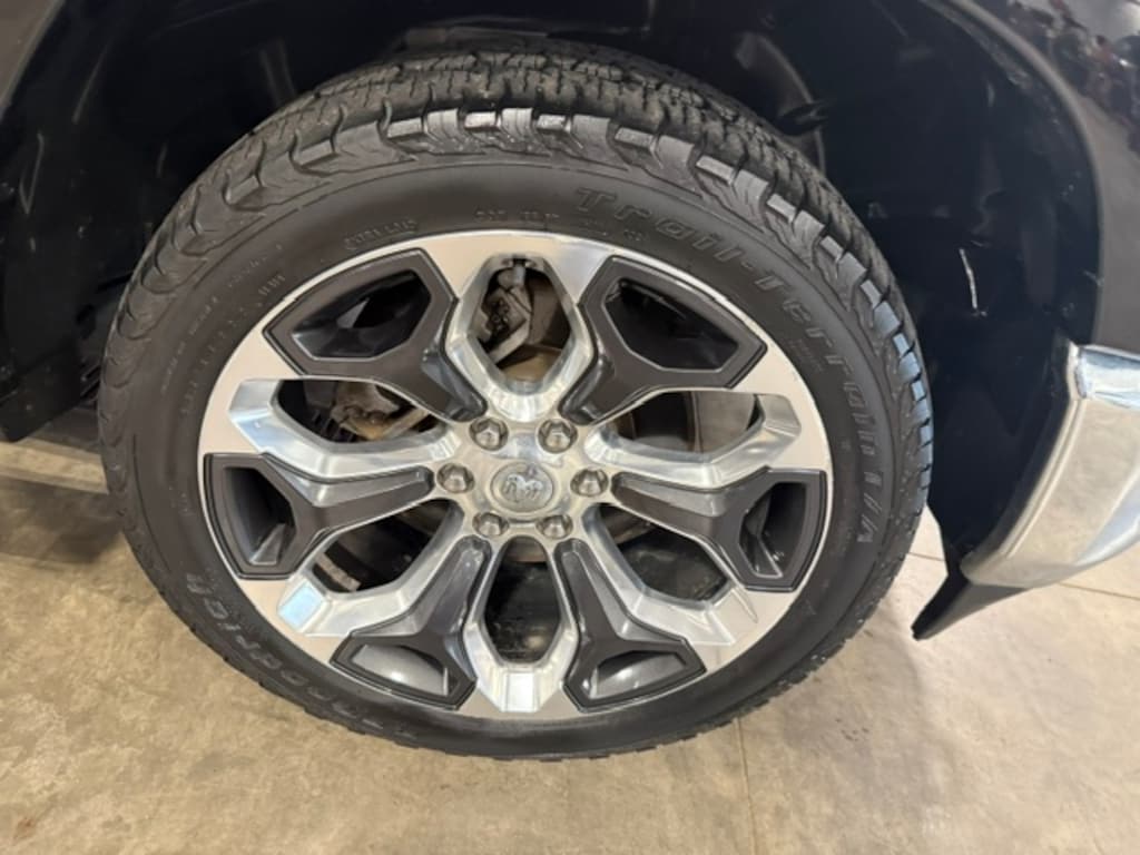 Used 2019 Ram 1500 Longhorn Crew Cab 4x4 PICKUP