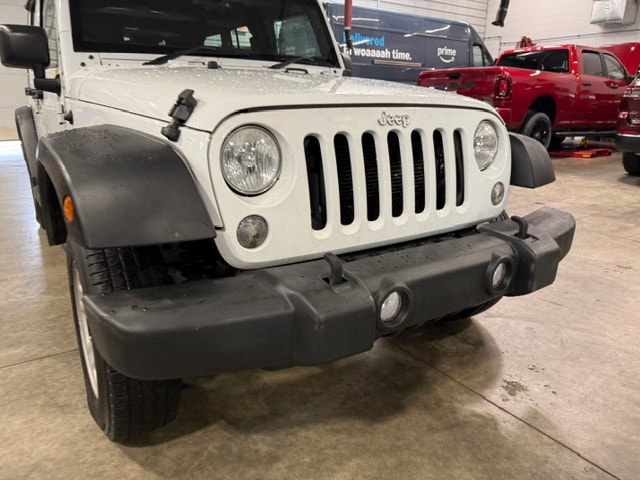 Used 2016 Jeep Wrangler Unlimited Sport with VIN 1C4BJWKG1GL140800 for sale in Galena, IL