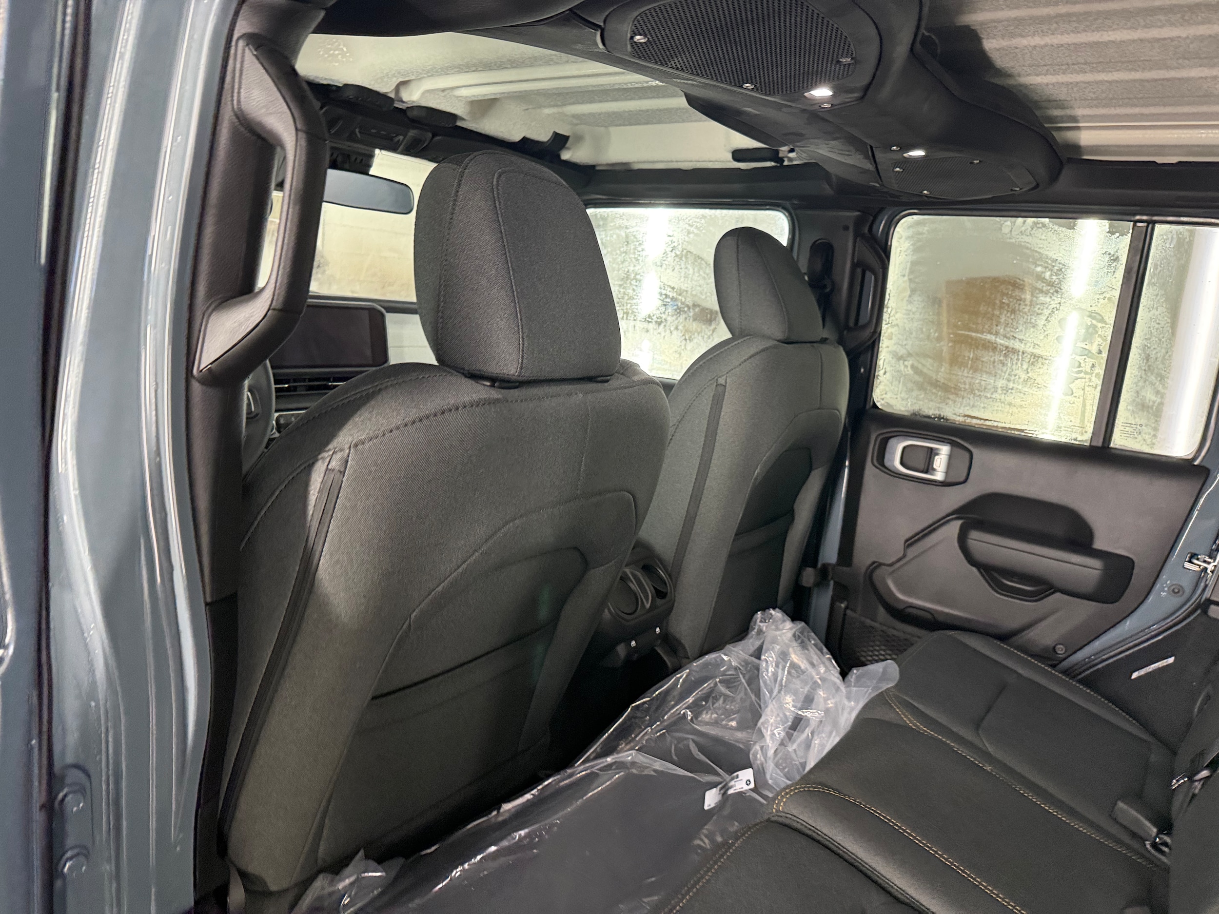2026 Jeep Wrangler 4-Door Willys - Photo 29