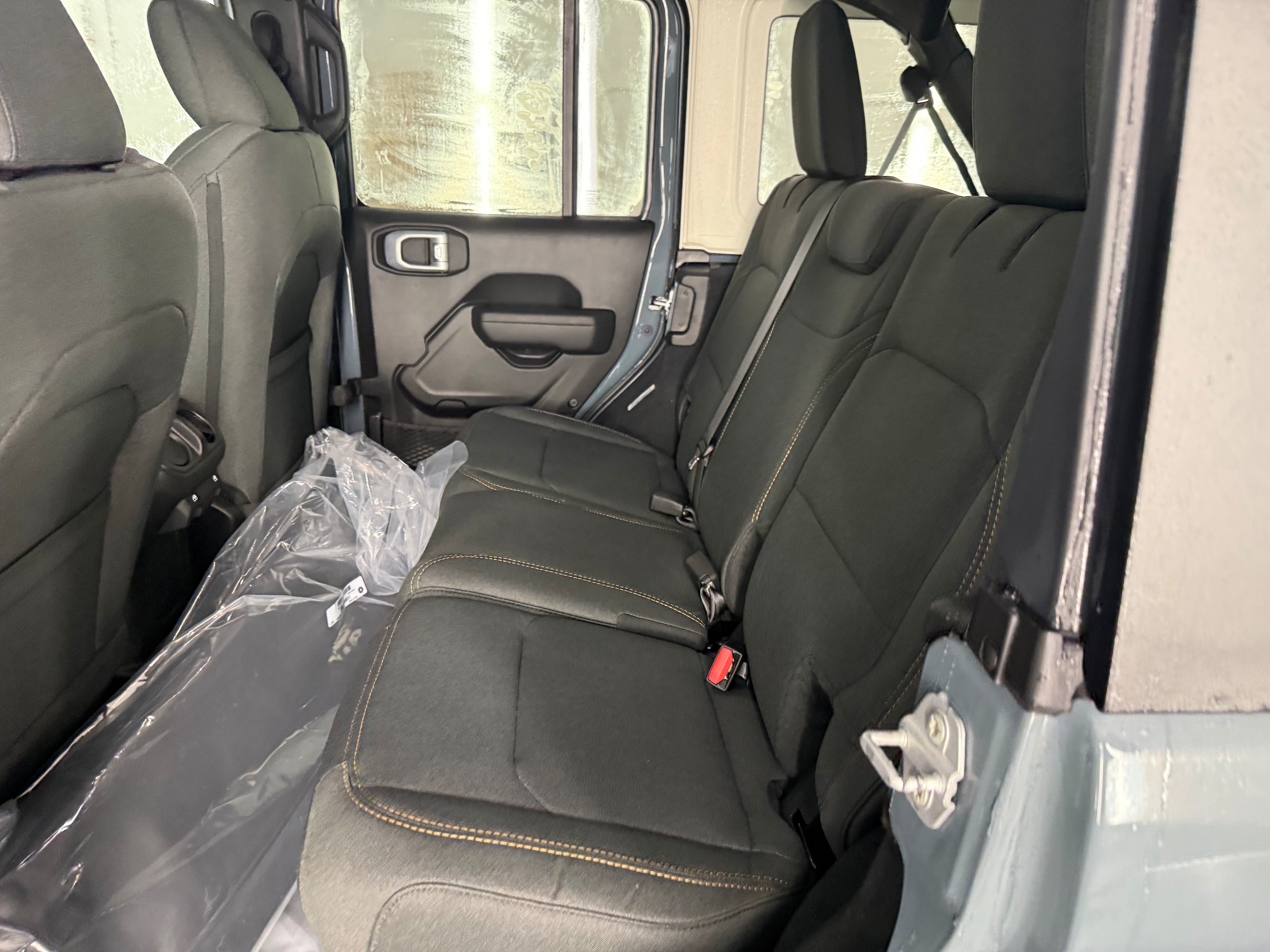 2026 Jeep Wrangler 4-Door Willys - Photo 28