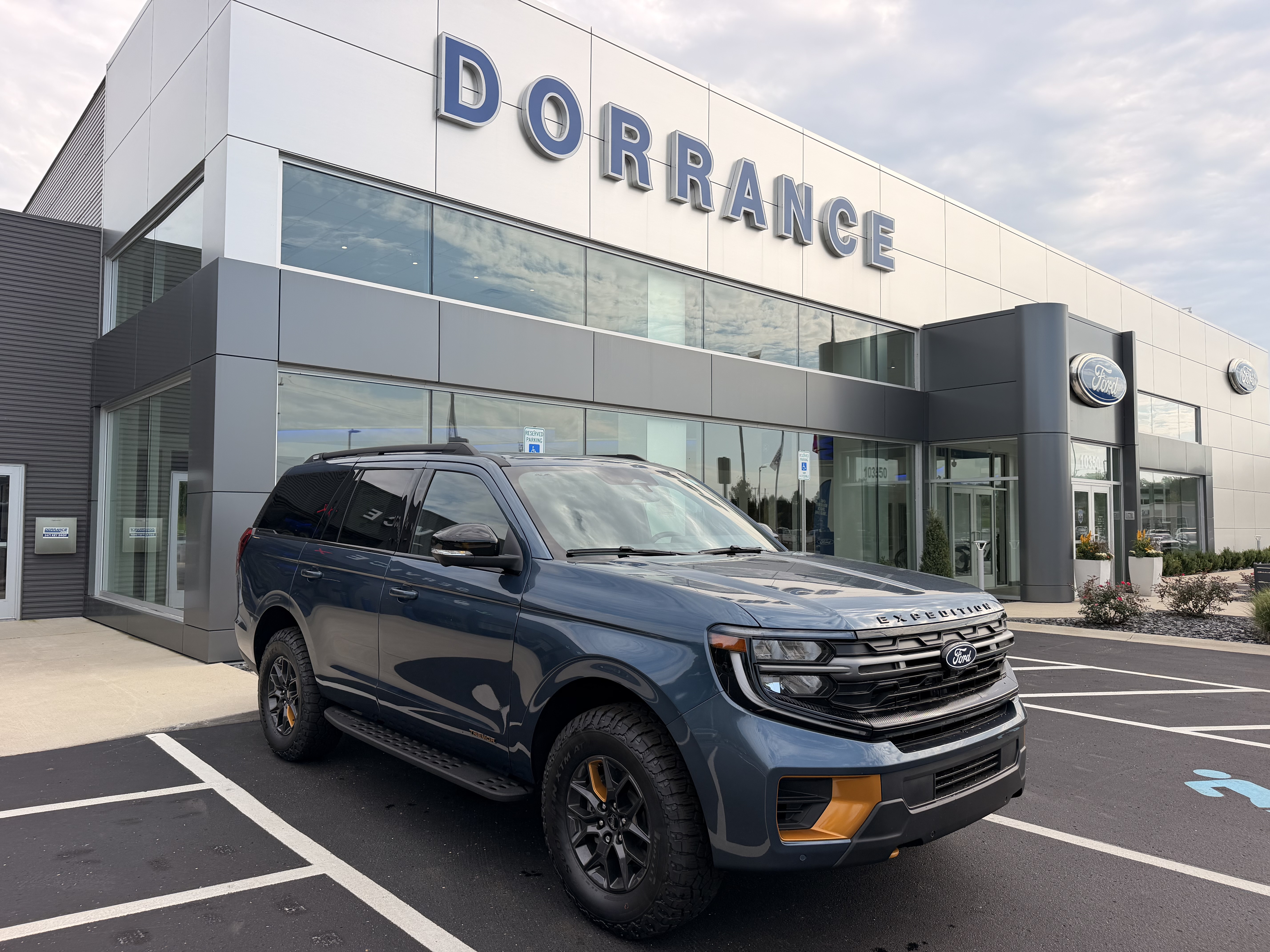 2027 Ford Expedition Tremor&reg; SUV