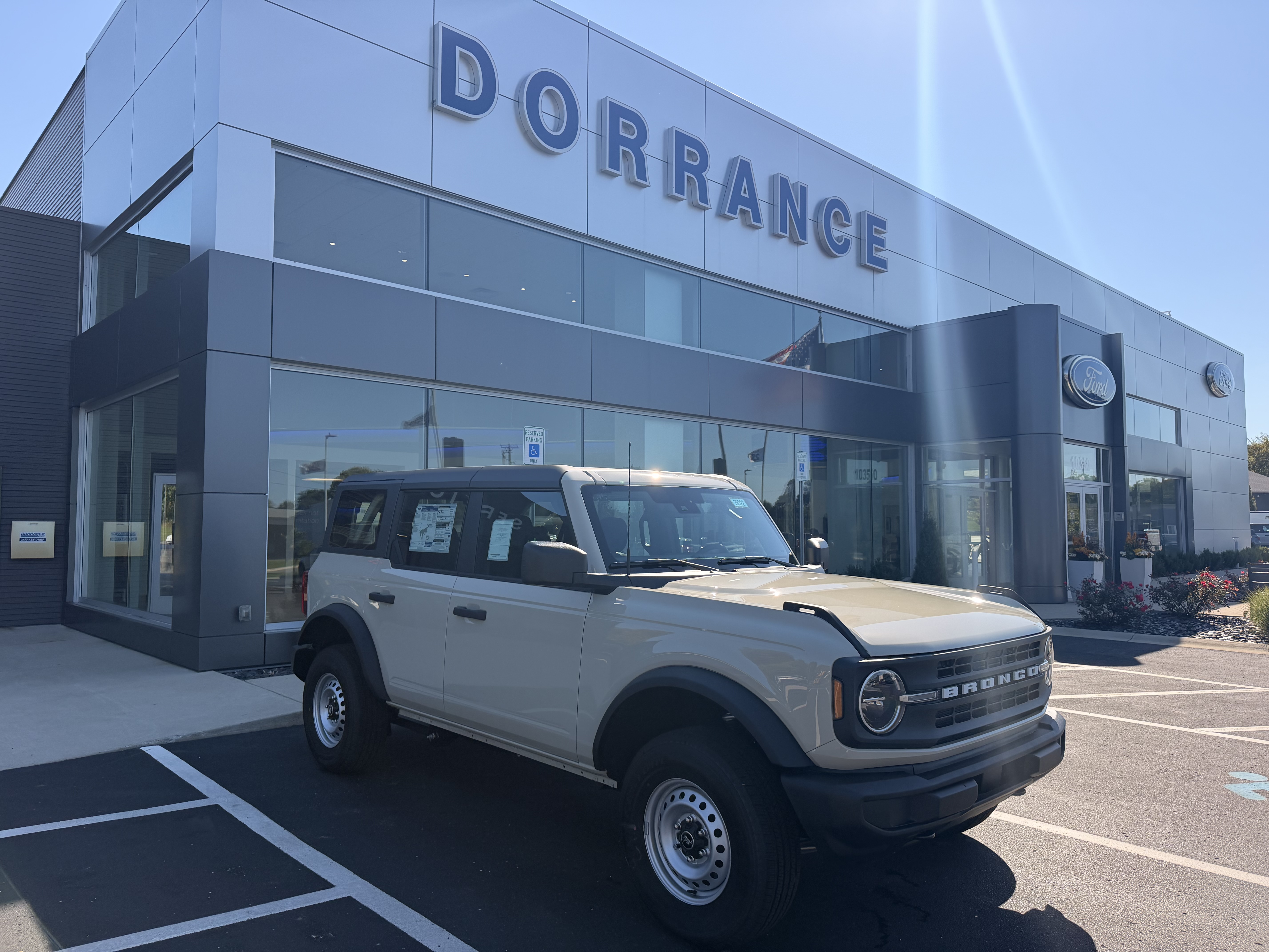 2026 Ford Bronco Base SUV