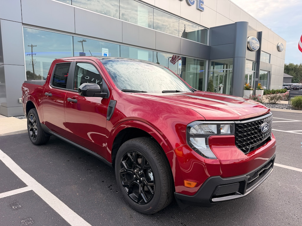 New 2026 Ford Maverick XLT TRUCK