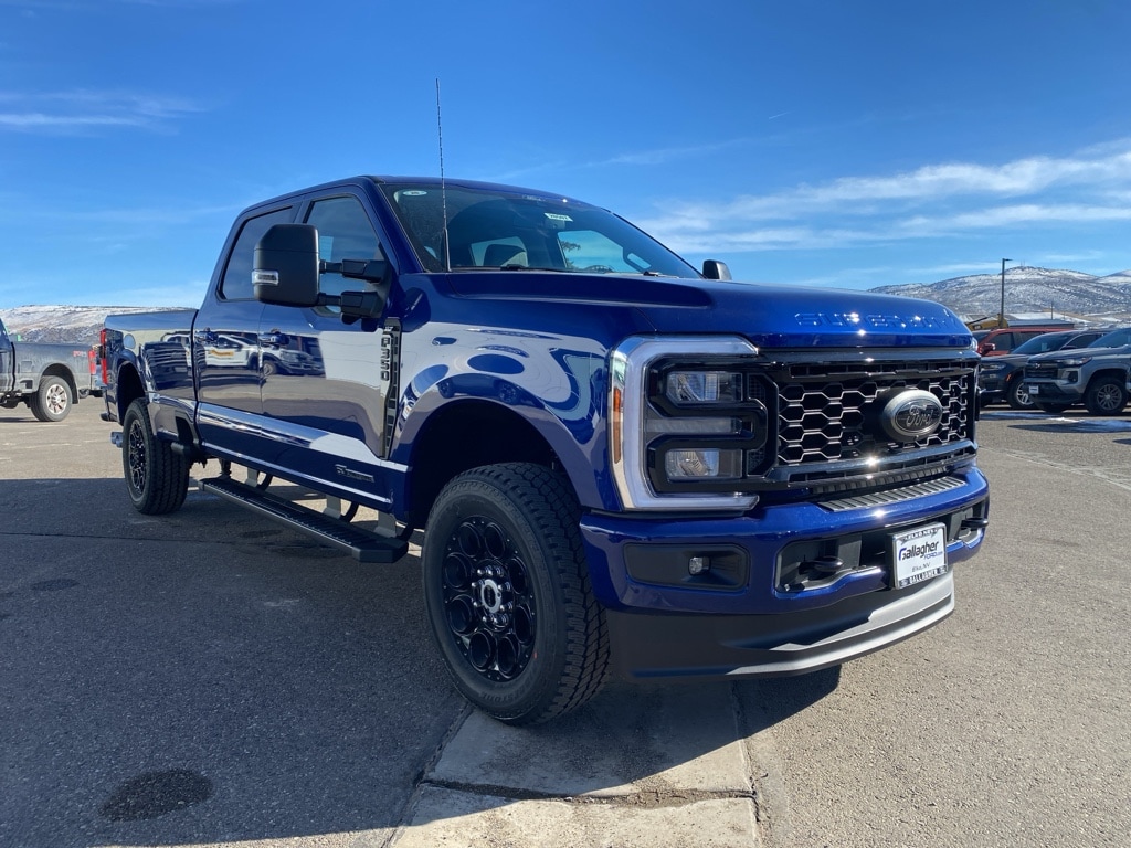 2026 Ford F-350 Super Duty XLT - Photo 13