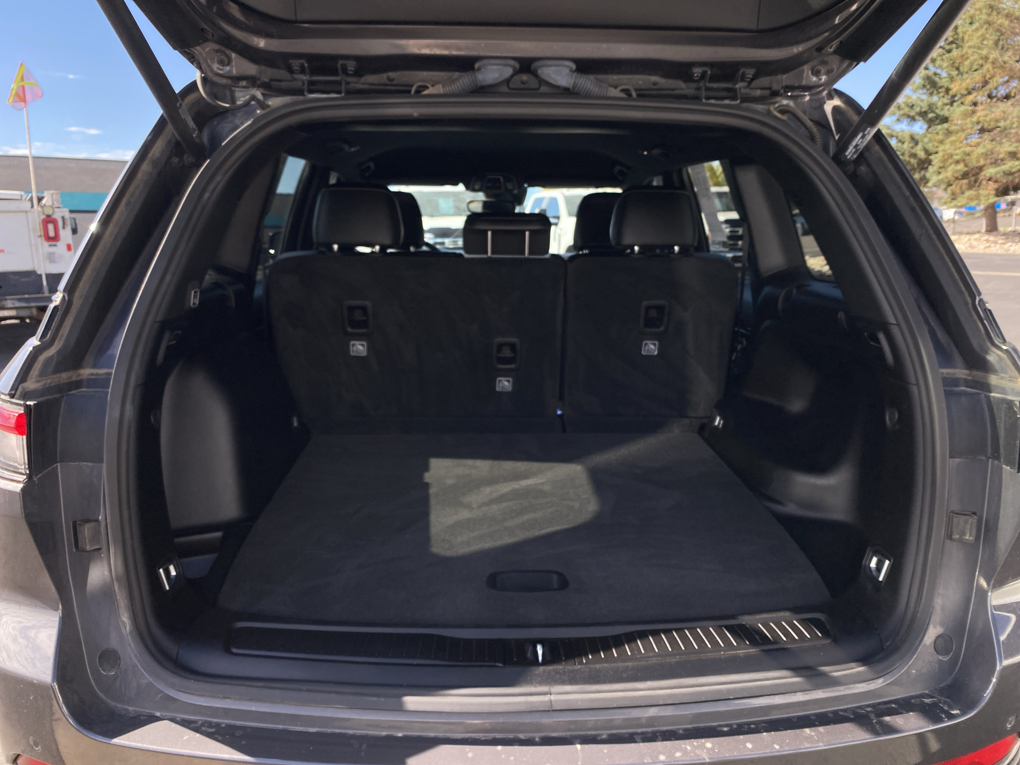 Certified 2023 Jeep Grand Cherokee Laredo SUV