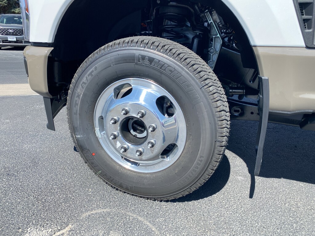 New 2027 Ford Super Duty F-350® King Ranch® Truck Crew Cab