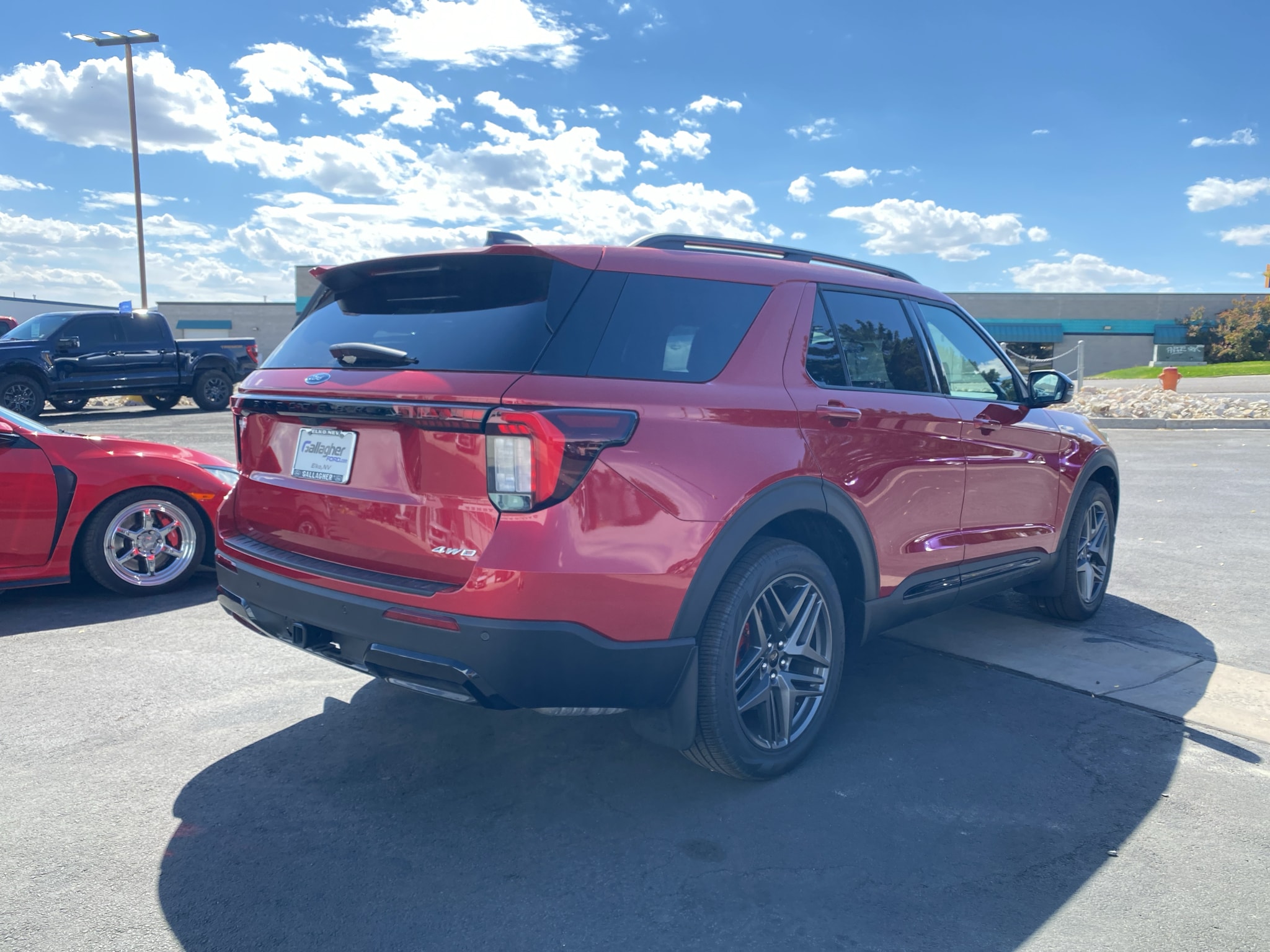 2026 Ford Explorer ST-Line - Photo 21