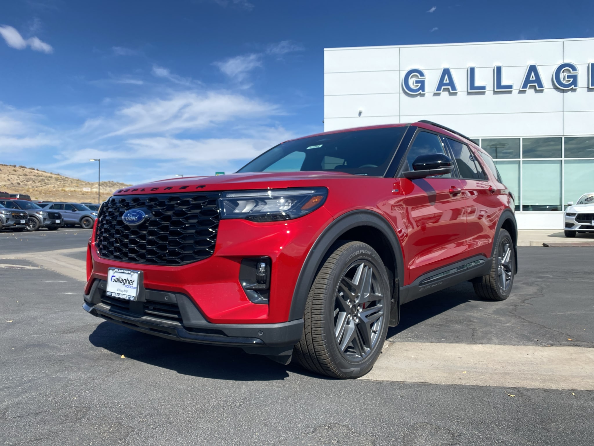 2026 Ford Explorer ST-Line - Photo 13