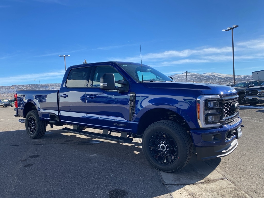 2026 Ford F-350 Super Duty XLT - Photo 14