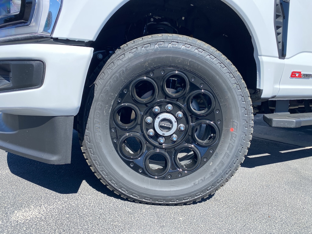 New 2027 Ford Super Duty F-350® XLT Truck Crew Cab