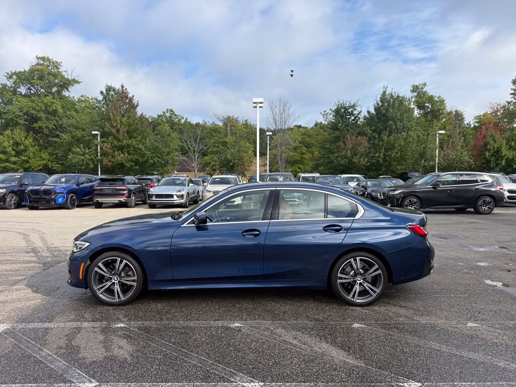 Used 2022 BMW 3 Series 330i xDrive Sedan