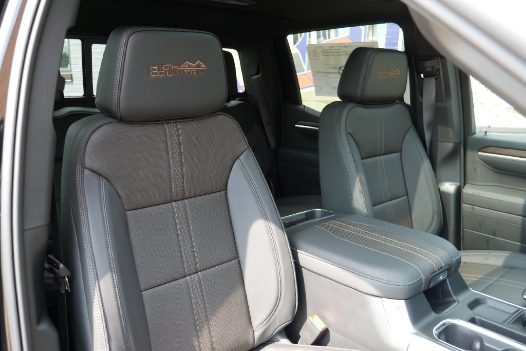 2026 Chevrolet Silverado 1500 High Country - Photo 13