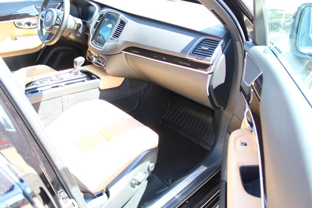 2019 Volvo XC90 Momentum - Photo 45