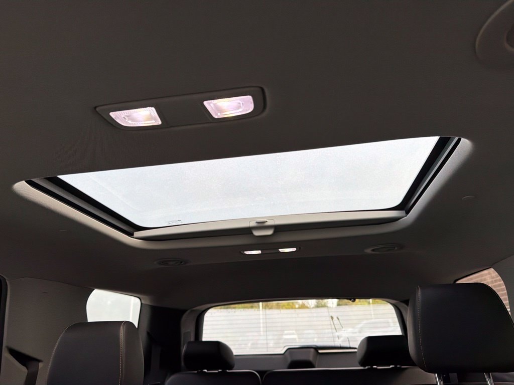 2019 Chevrolet Traverse Premier - Photo 13