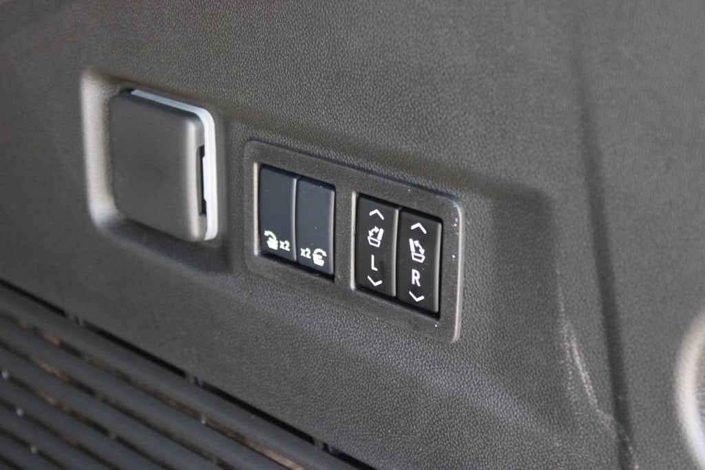 2026 Chevrolet Tahoe Premier - Photo 40