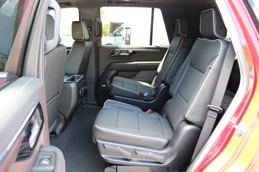 2026 Chevrolet Tahoe Premier - Photo 44