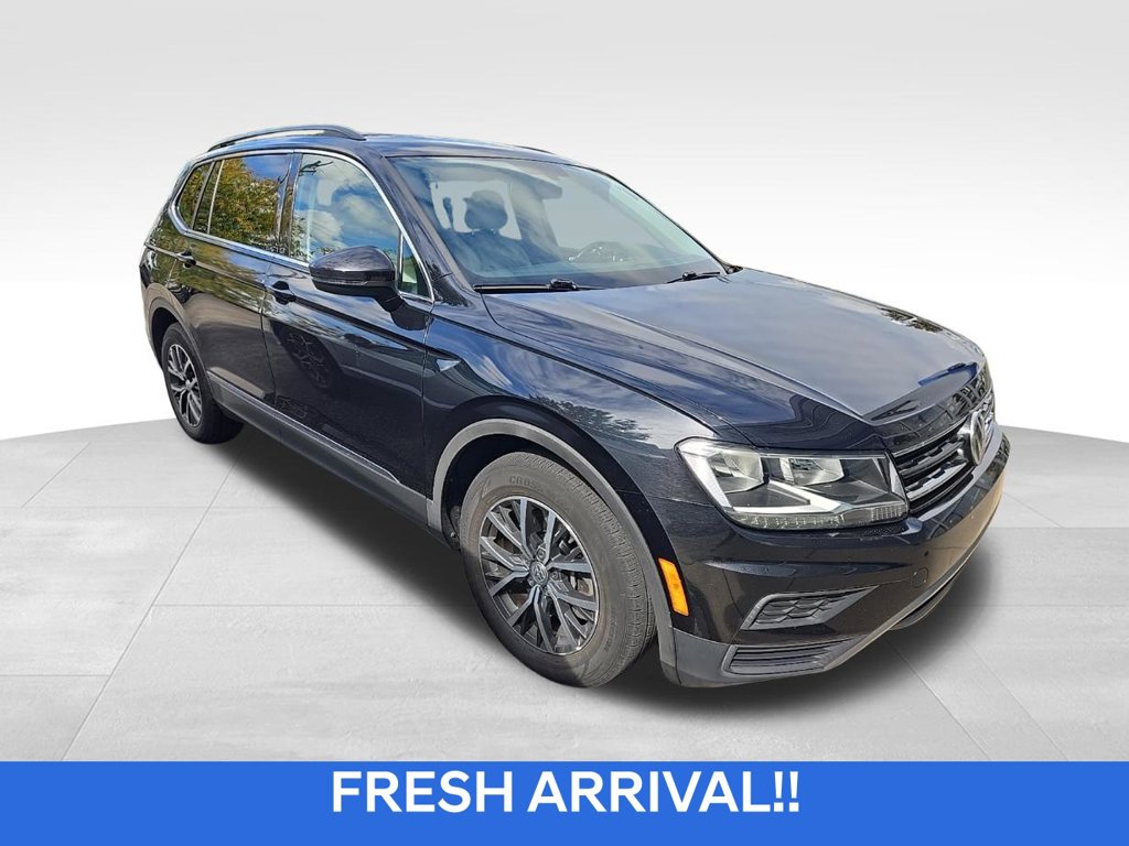 Used 2018 Volkswagen Tiguan SE 2.0T SE 4MOTION