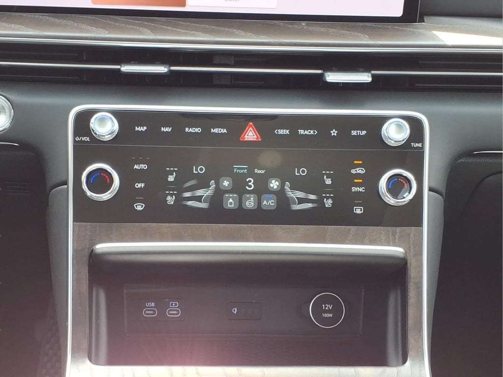 2026 GENESIS GV80 Advanced - Photo 14