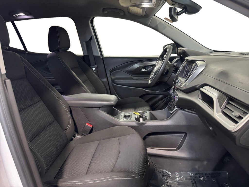 2024 GMC Terrain SLE - Photo 12