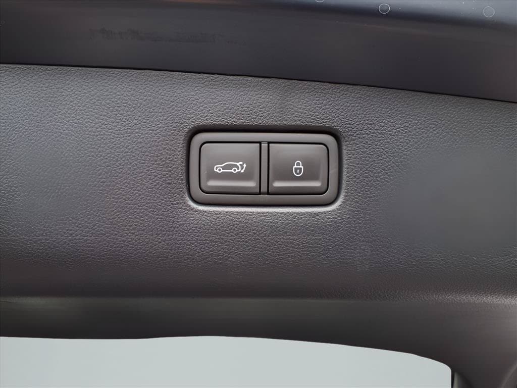 2026 GENESIS GV70 Select - Photo 8