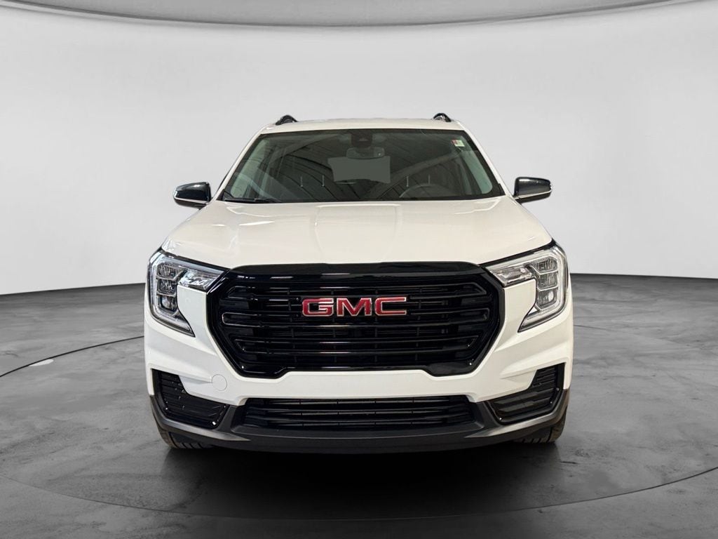 2024 GMC Terrain SLE - Photo 10