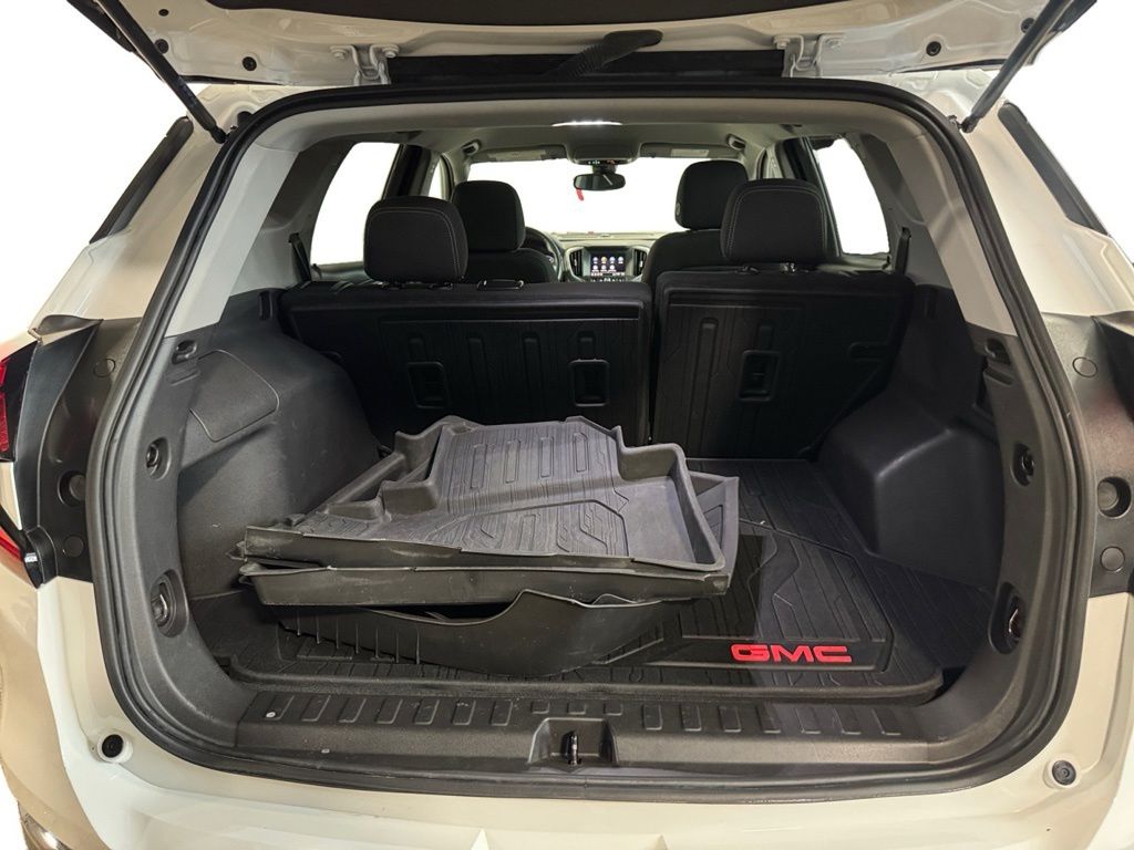 2024 GMC Terrain SLE - Photo 21