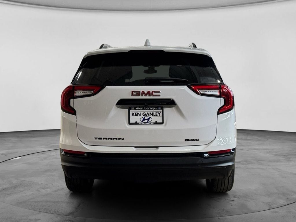 2024 GMC Terrain SLE - Photo 6