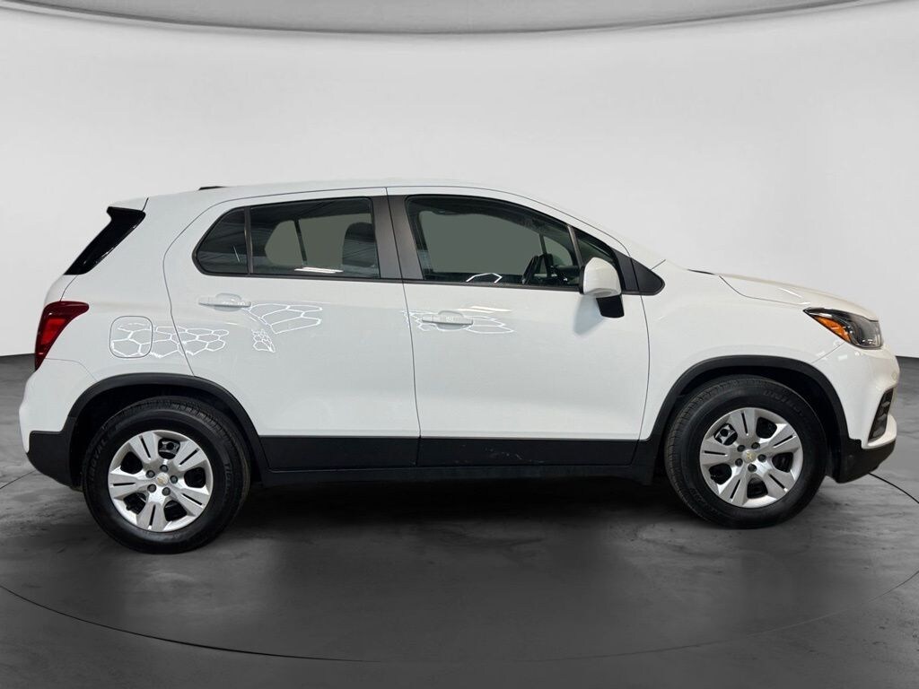 Used 2017 Chevrolet Trax LS FWD LS