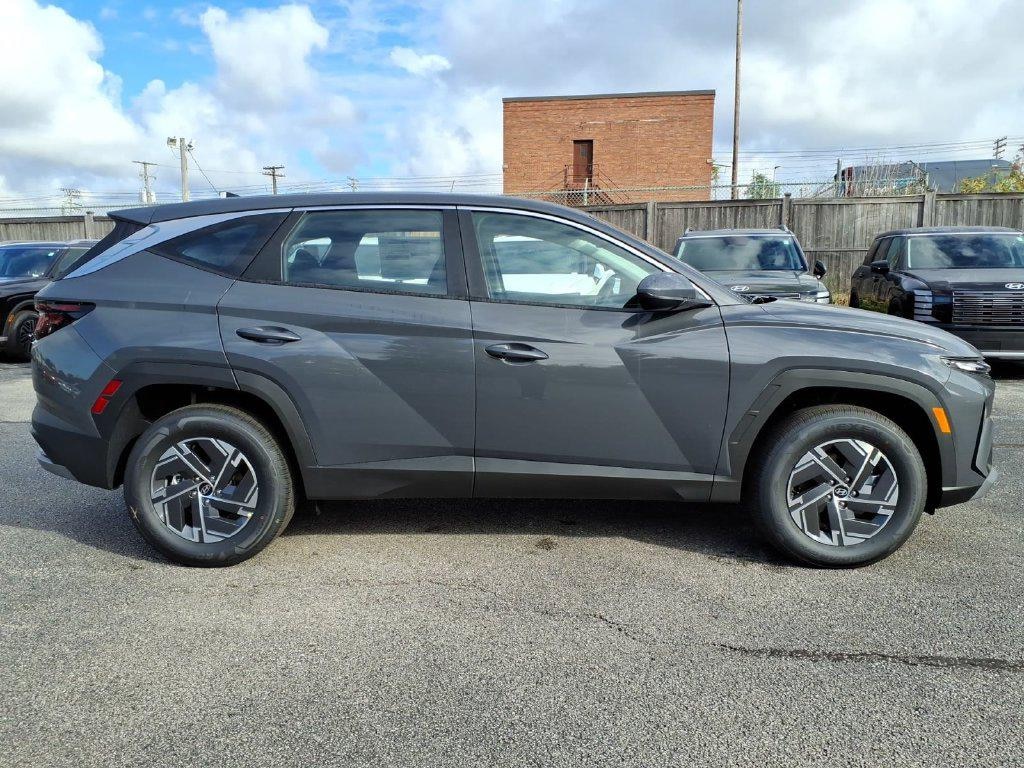 New 2026 Hyundai Tucson Hybrid Blue SUV