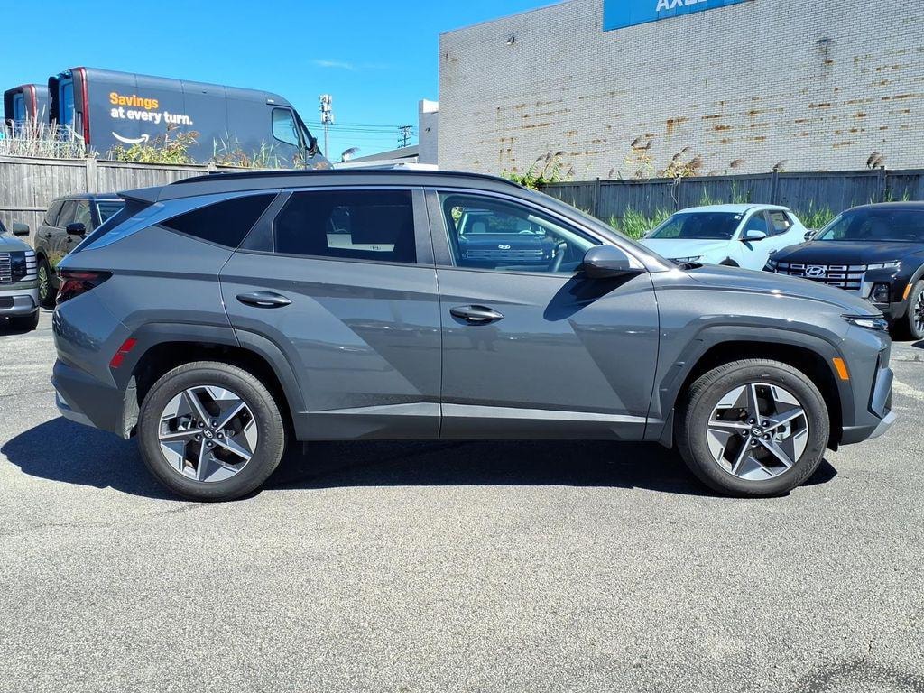 New 2026 Hyundai Tucson SEL AWD SUV