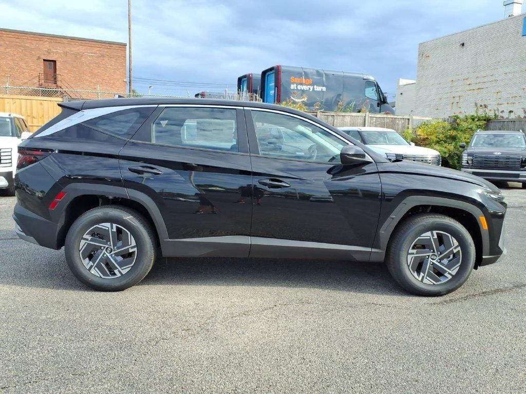 New 2026 Hyundai Tucson Hybrid Blue SUV