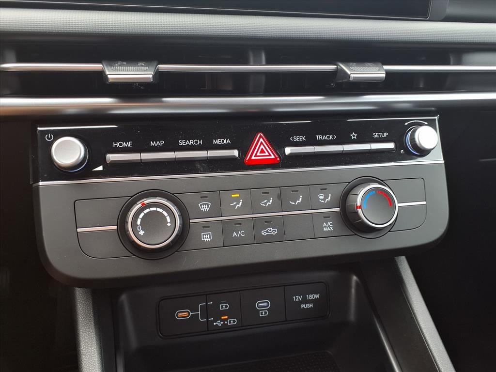 2026 Hyundai Santa Cruz SE - Photo 16
