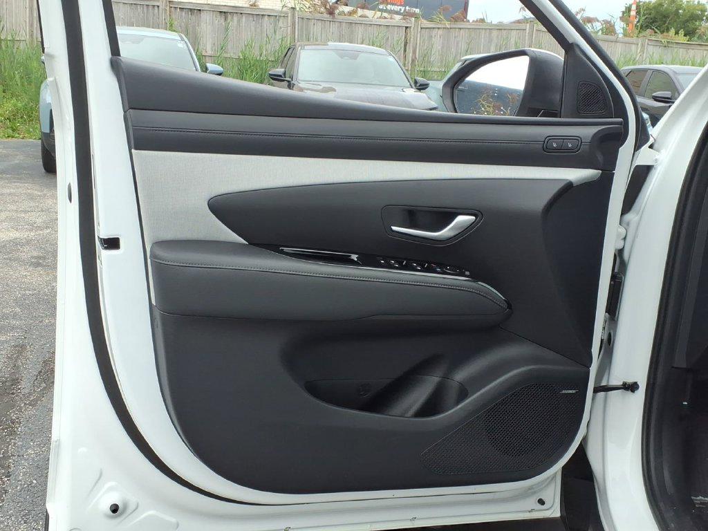 2025 Hyundai Santa Cruz Limited - Photo 9