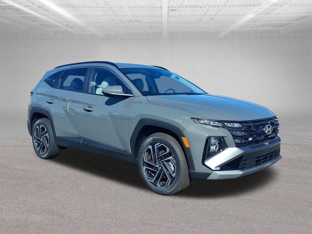 New 2026 Hyundai Tucson SEL Plus AWD SUV