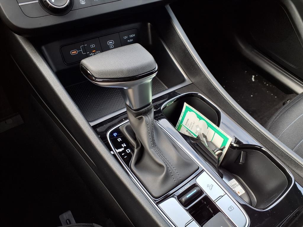 2026 Hyundai Santa Cruz SE - Photo 17
