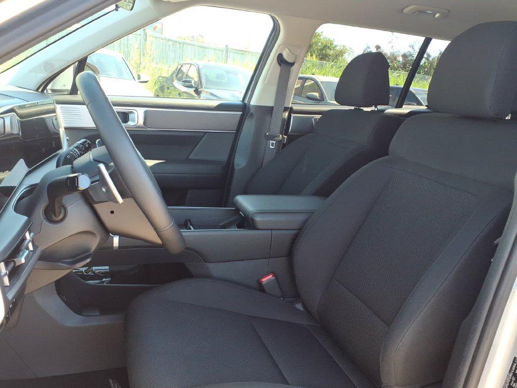 2026 Hyundai Santa Fe SE - Photo 10