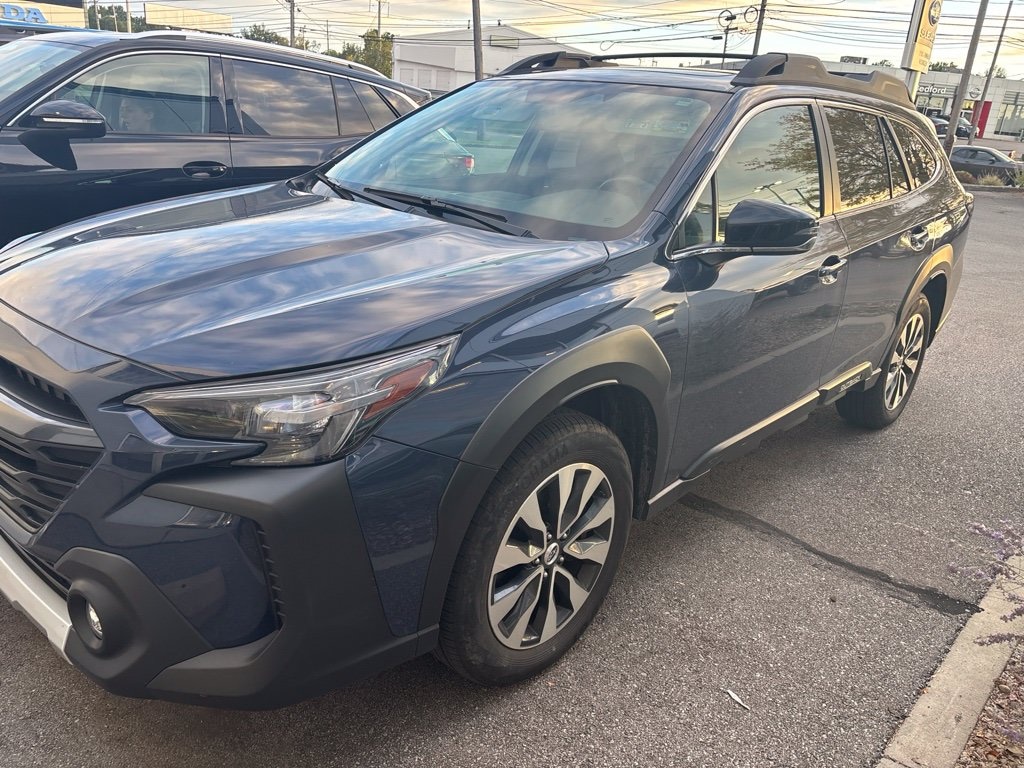 Used 2025 Subaru Outback Limited SUV