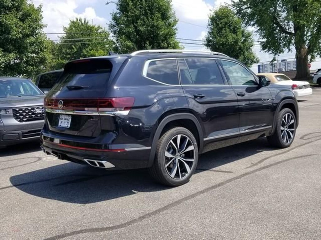New 2026 Volkswagen Atlas SEL Premium R-Line SUV